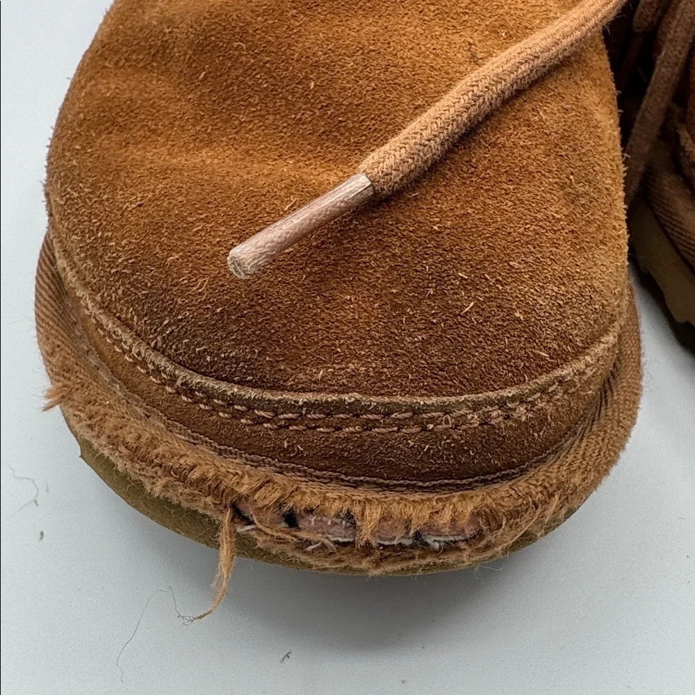 UGG Neumel Chestnut Suede Mens Chukka Boot 3236-CHE size 7 shoes Sherpa lined